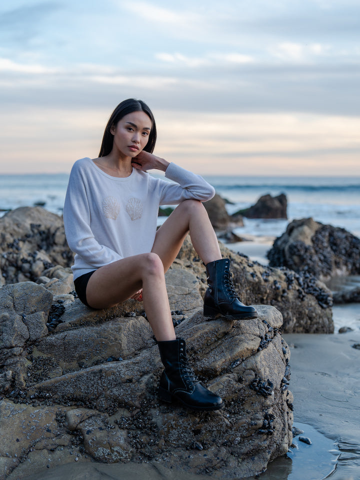 Broken Shell Cashmere Sweater in White