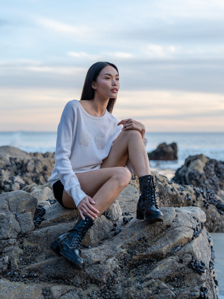 Broken Shell Cashmere Sweater in White