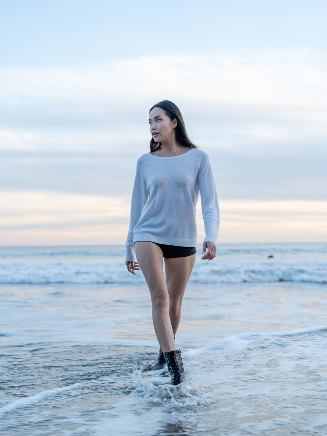 Broken Shell Cashmere Sweater in White
