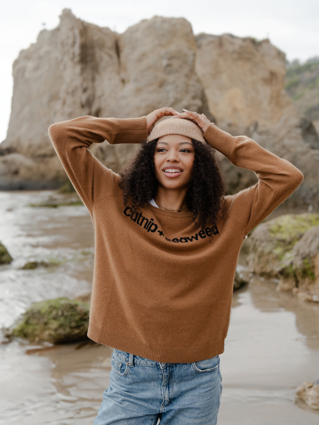 the cashmere catnip + seaweed sweater in black and tan