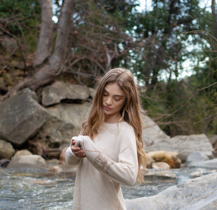 Nipsea Cashmere Sweater in Almond